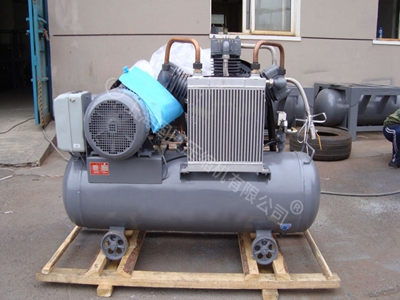 V-0.5-8型无油电动固定空压机